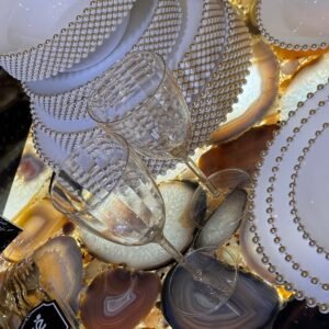 6 גביעי יין זהב